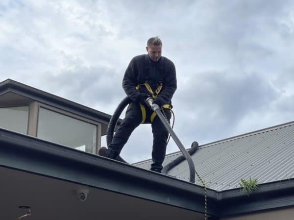 gutter cleaning cranbourne melbourne